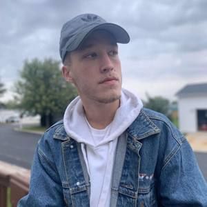 Meet your Posher, Brandon